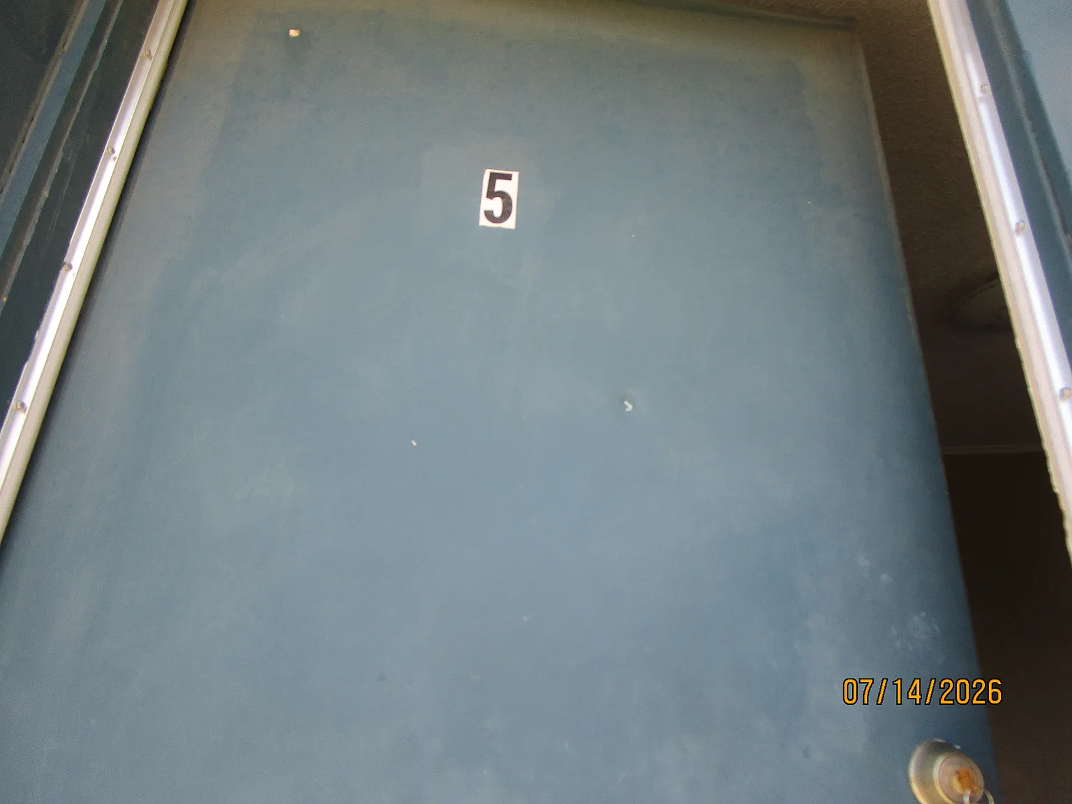 2 bed, $300 — Photo 1