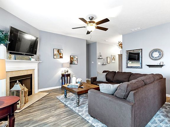 5th image of 17111 S Burntwood Way