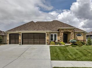 4812 Montebella Dr, Riverside, MO 64150