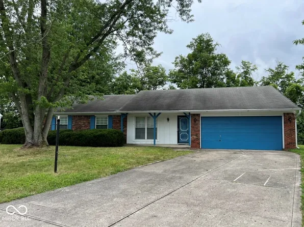 10915 Cherry Lake Pl, Indianapolis, IN 46235