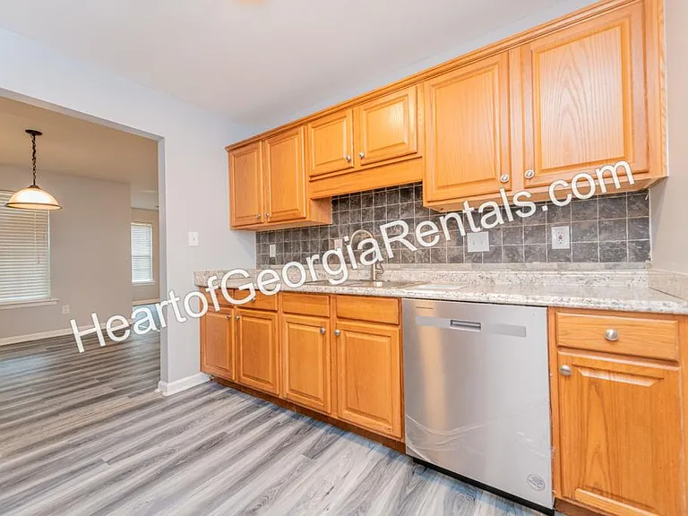 1210 Johnson Rd — Photo 21