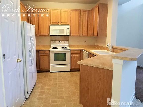 4th image of 8850 Wandering Creek Way