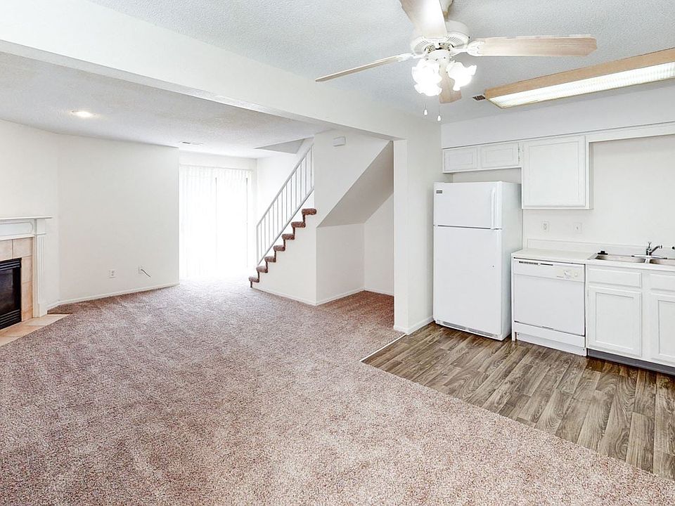 1st image of 2226 S Rogers St #102