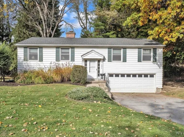 690 Girard Ave, East Aurora, NY 14052
