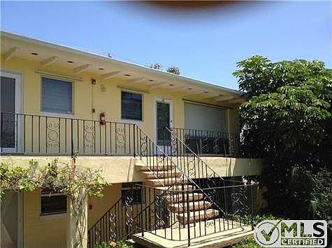 1st image of 414 Seasage Dr #120