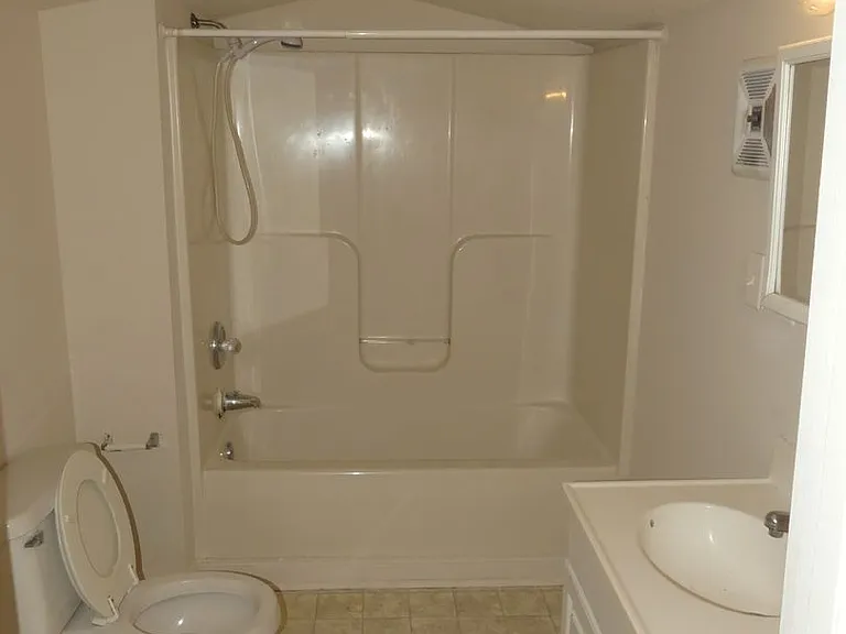 1643 Briarfield Rd — Photo 9
