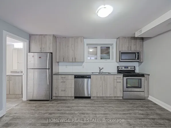 814 Glencairn Ave Unit B01, Toronto, ON M6B 2A3