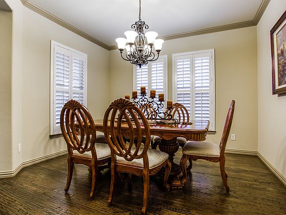 3rd image of 7708 Harvest Hill Ln