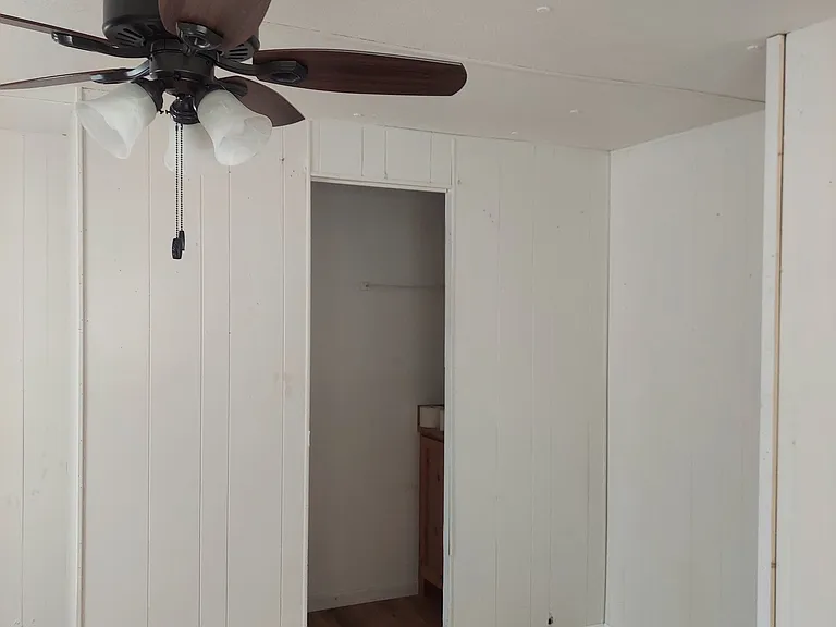 608 Humphrey St — Photo 15