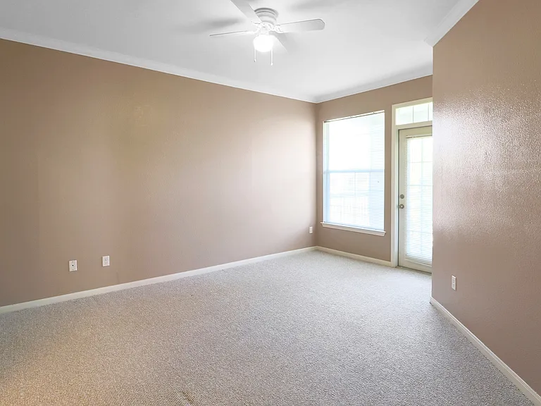 Stone Manor Apartment Homes — Photo 15
