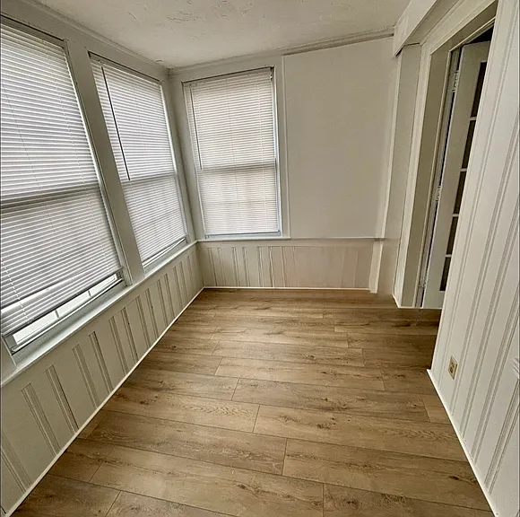 119 Airlie St #2 — Photo 4