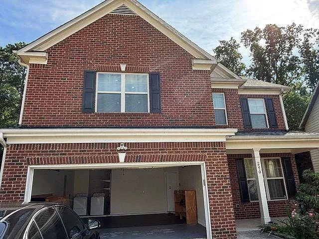 2570 Trelipe Dr
