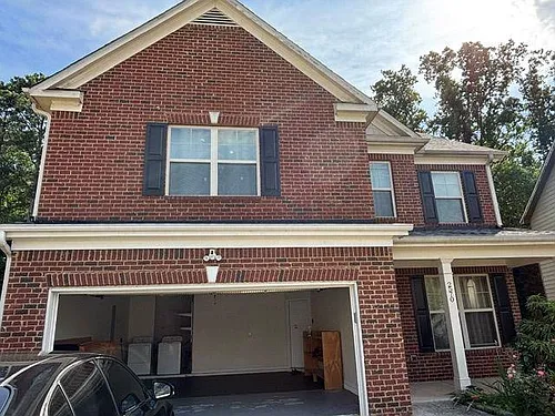 2570 Trelipe Dr Photo 1 2570 Trelipe Dr Photo 1