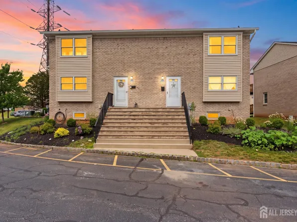 1005 Robin Rd, Hillsborough, NJ 08844