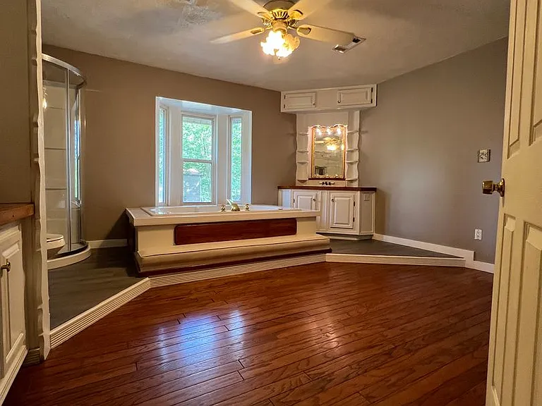 523 County Road 99 — Photo 16
