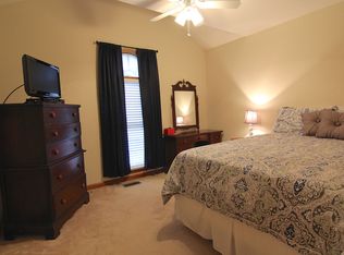 1002 Saddle Hill Rd, Greenwood, SC 29646