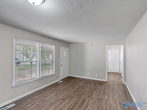 5th image of 3204 Hollins St NW