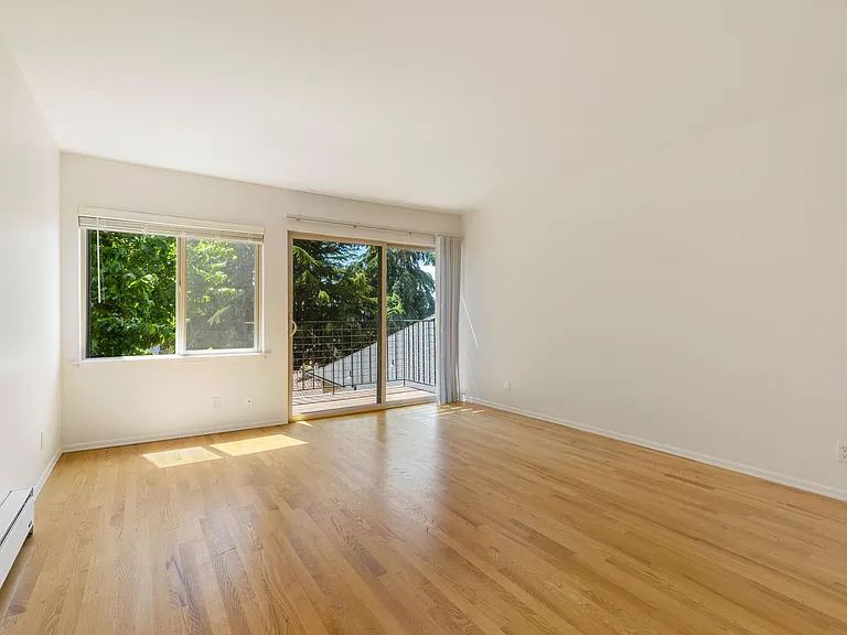 Century Terrace — Photo 7