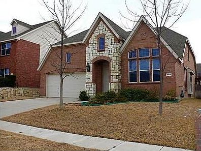 1st image of 2800 Clubhouse Dr