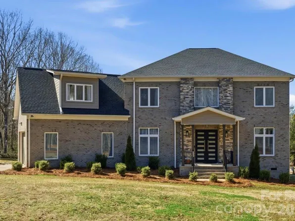 7609 Water Oak Ln, Monroe, NC 28110