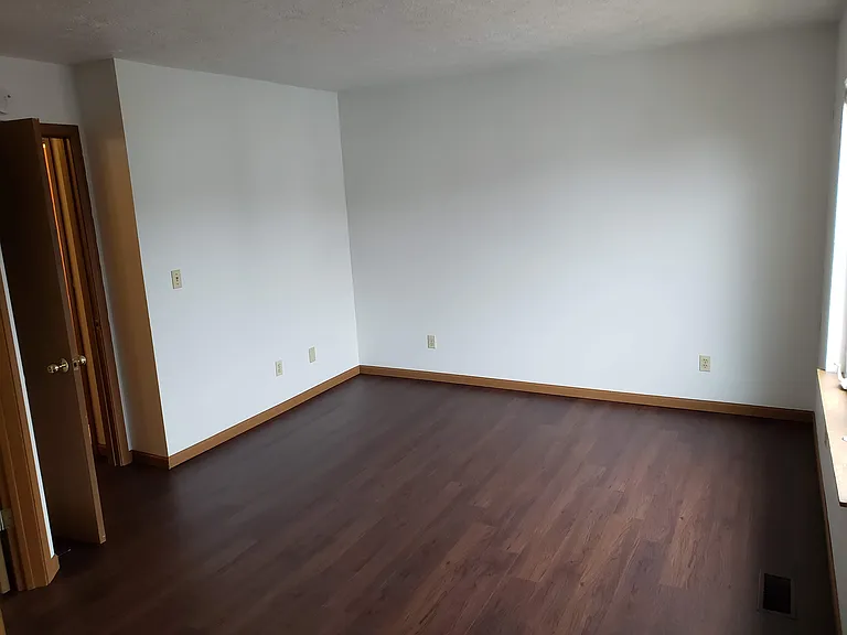 3548 Bethel Dr — Photo 8