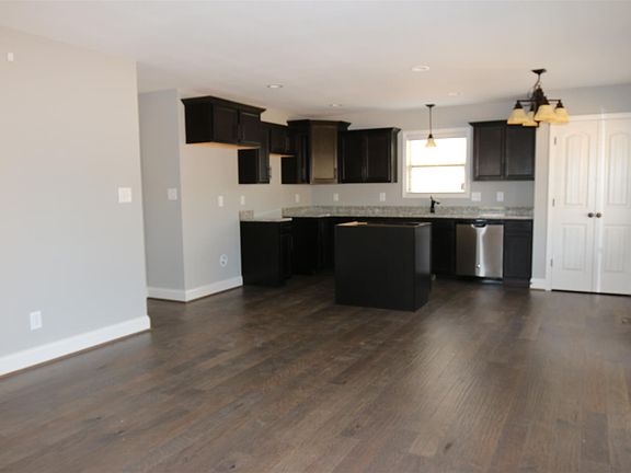 3rd image of 578 Summerhaven Lot 578