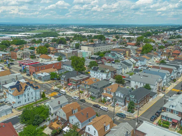 906 76th Street image 19 of 20