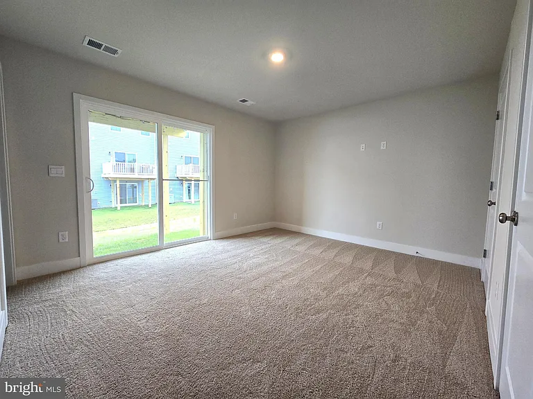 117 Lakota St — Photo 5