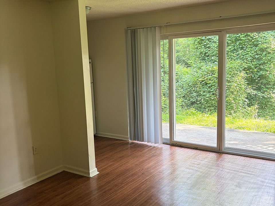 1st image of 4738 Gray Rd APT 1
