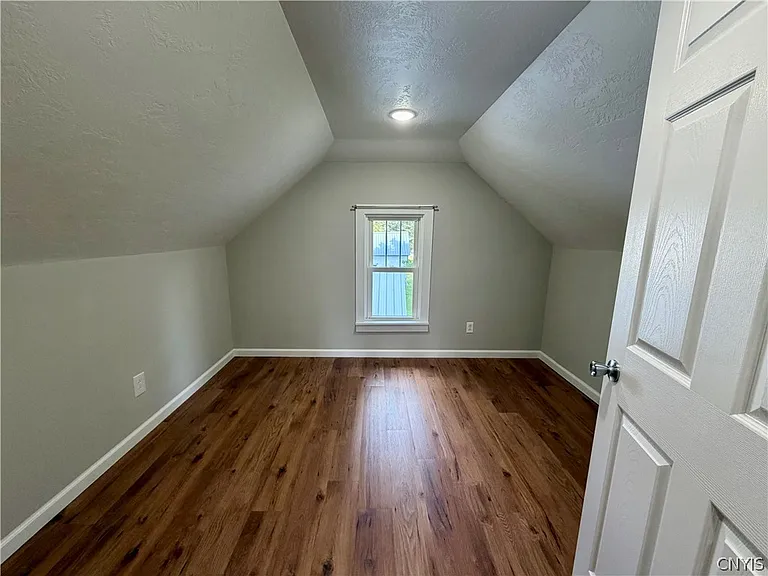 37210 State Route 3 — Photo 12
