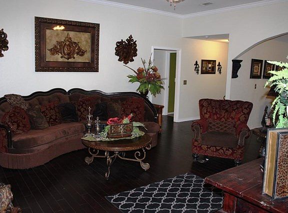5th image of 3412 Pinemont Dr