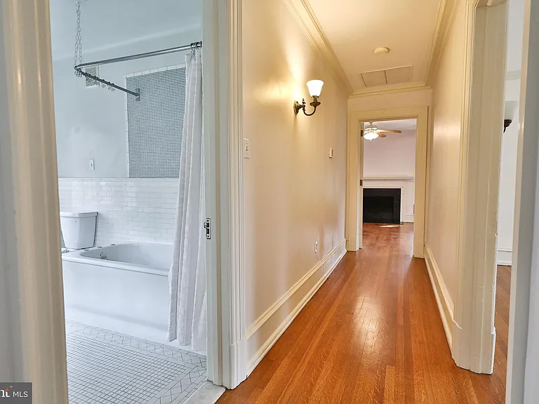 6610 Wissahickon Ave #SW — Photo 13