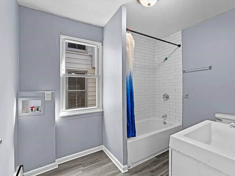 39 Church St — Photo 14