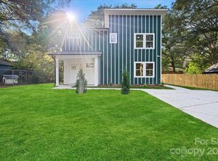 3825 Black Ave, Charlotte, NC 28216