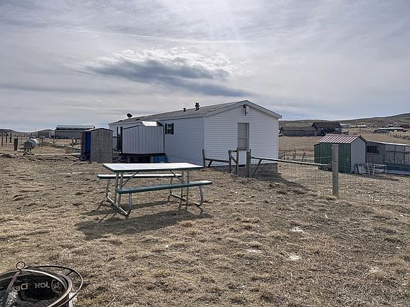 4th image of 22 Antelope Dr