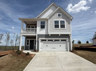 7038 New Horizons Ln, Boiling Springs, SC 29316