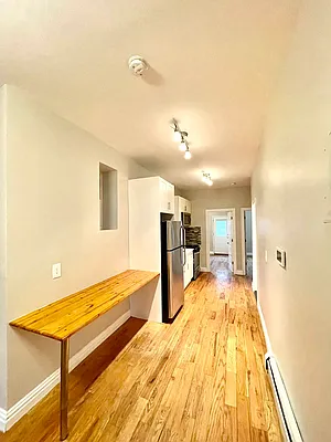 Rented by Pear NYC LLC | media 13