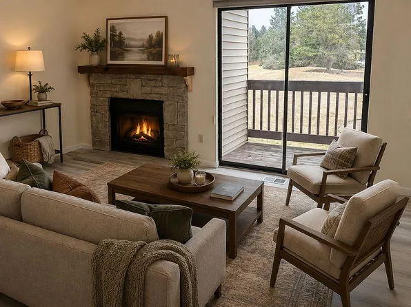 6000 Holt Rd Unit 4, Williamsburg, MI 49690