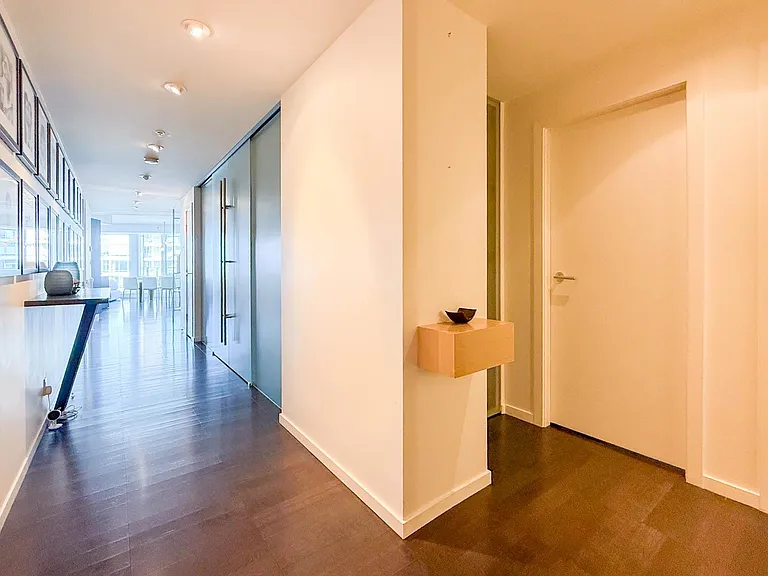 1011 Cordova St W #3007 — Photo 2