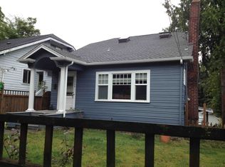 7566 Roosevelt Way NE, Seattle, WA 98115