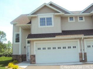 1301 County Road D Cir E, Vadnais Heights, MN 55110