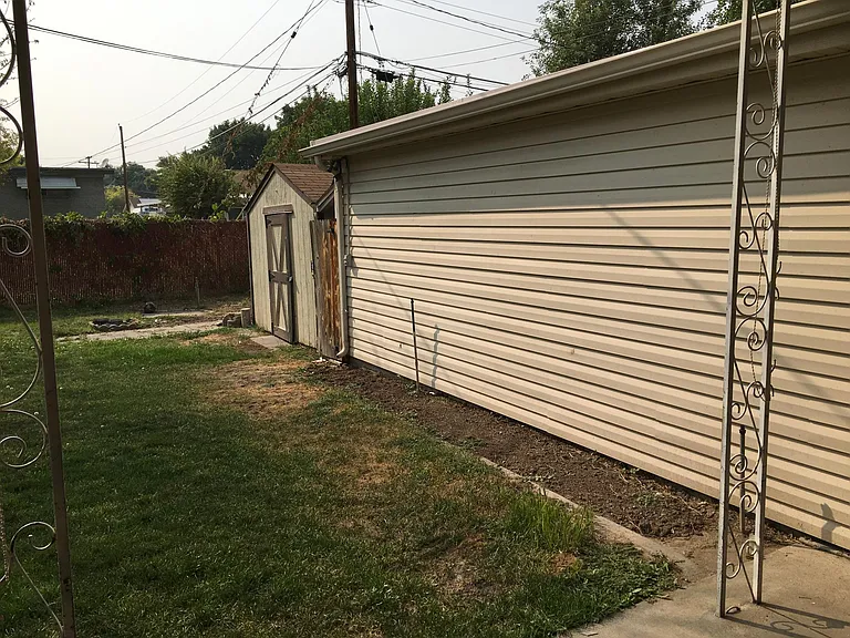 3784 S 700 E — Photo 6
