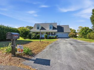 18090 Brekenridge Ct, Abingdon, VA 24211