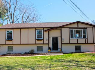 70 Charlestown Rd, Hampton, NJ 08827