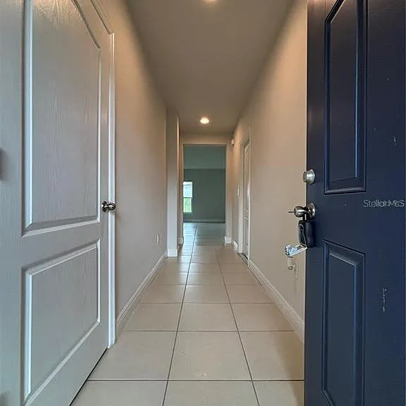 4420 Silver Creek St — Photo 2