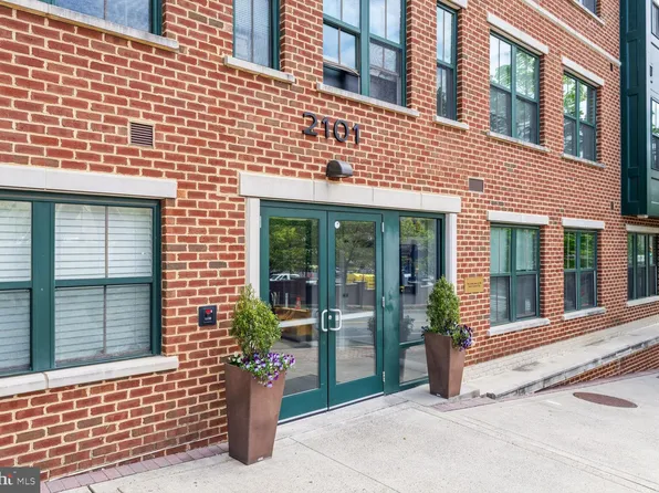 2101 N Monroe St APT 312, Arlington, VA 22207