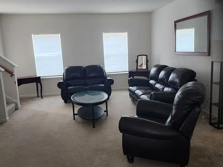 628 Jacobsen Cir — Photo 15