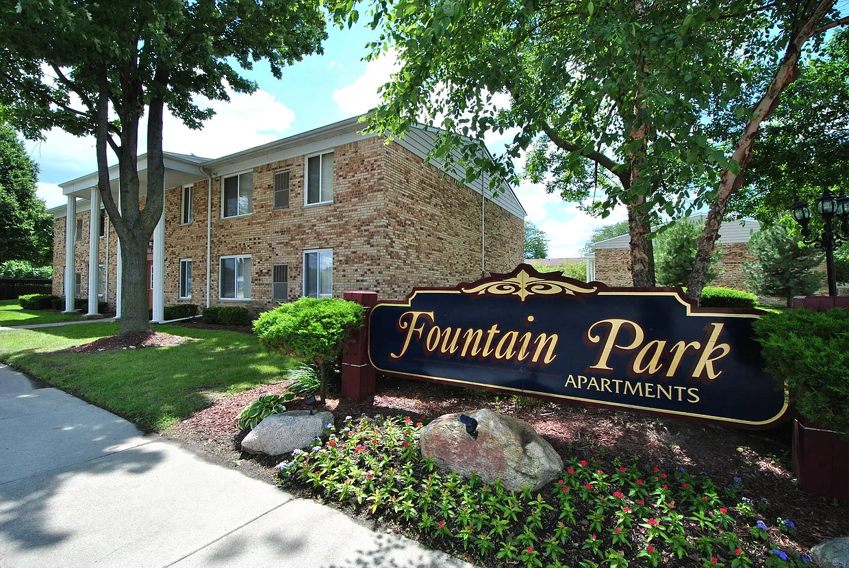 Fountain Park North - Southgate, MI — Photo 1
