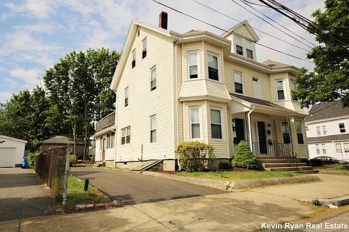 91 Cushing St Photo 1