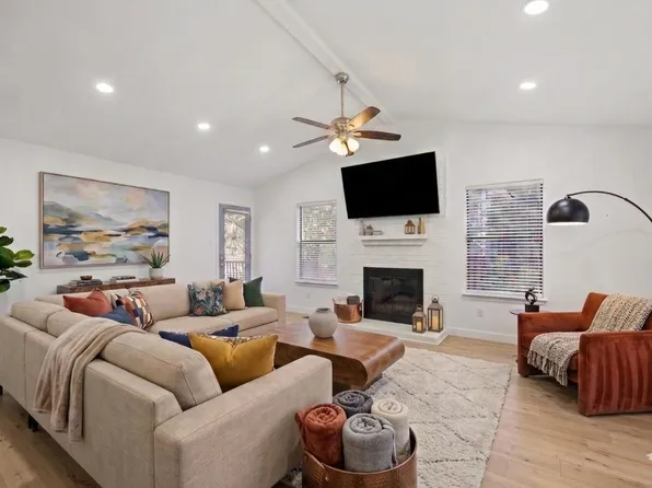 13016 Moorcroft Ln, Austin, TX 78729
